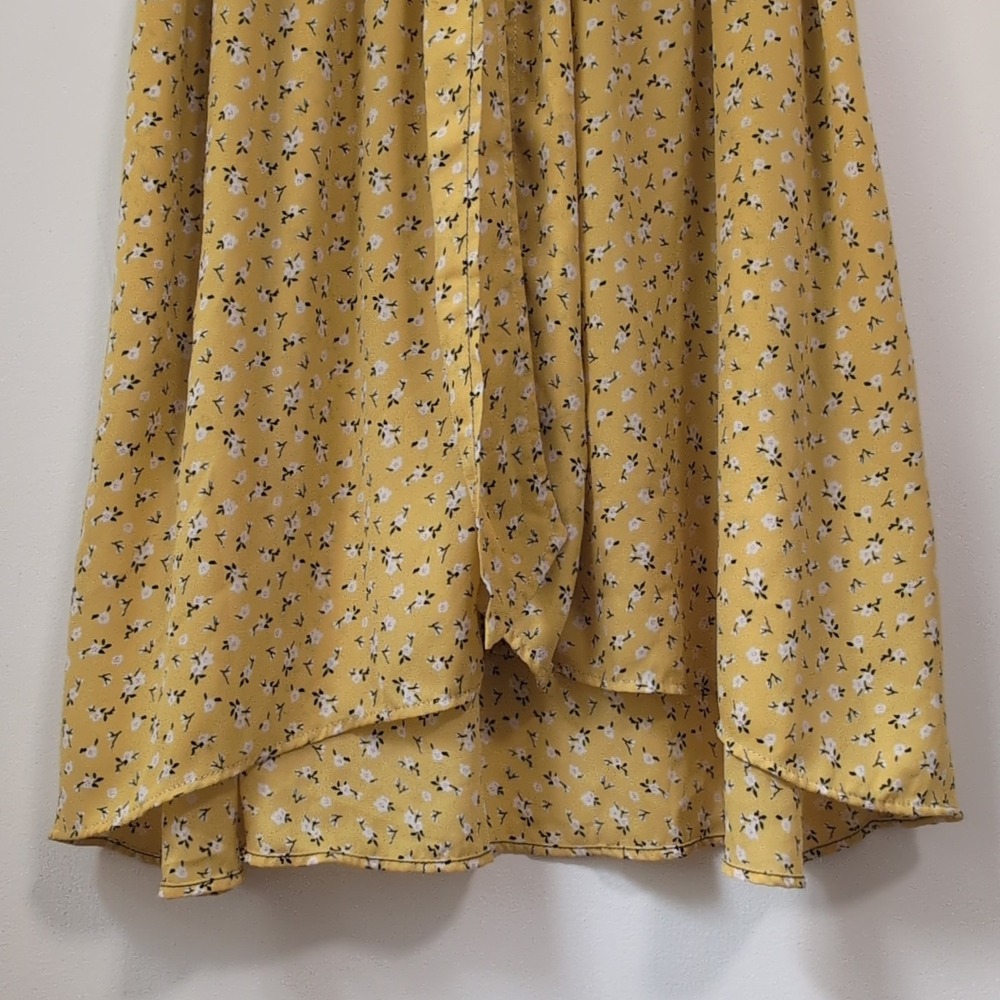Max Studio Yellow Floral Short Ruffle Sleeve Smocked Sundress Boho LP - Picture 8 of 16